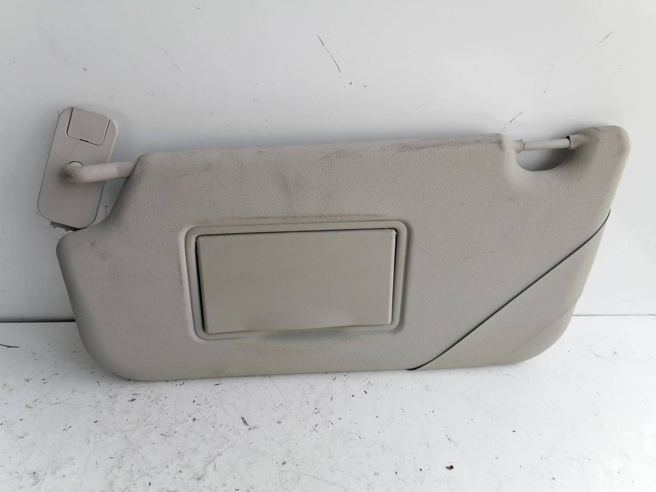 Aletta parasole parabrezza sx.